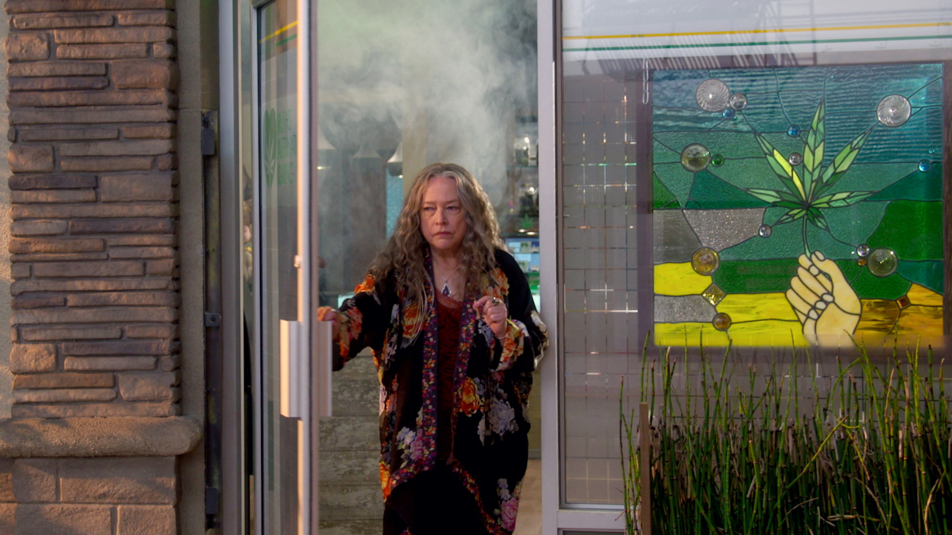 Disjointed 1. Sezon 11. Bölüm