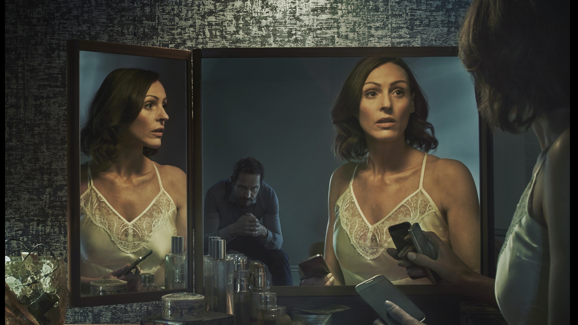 Doctor Foster 1. Sezon 1. Bölüm