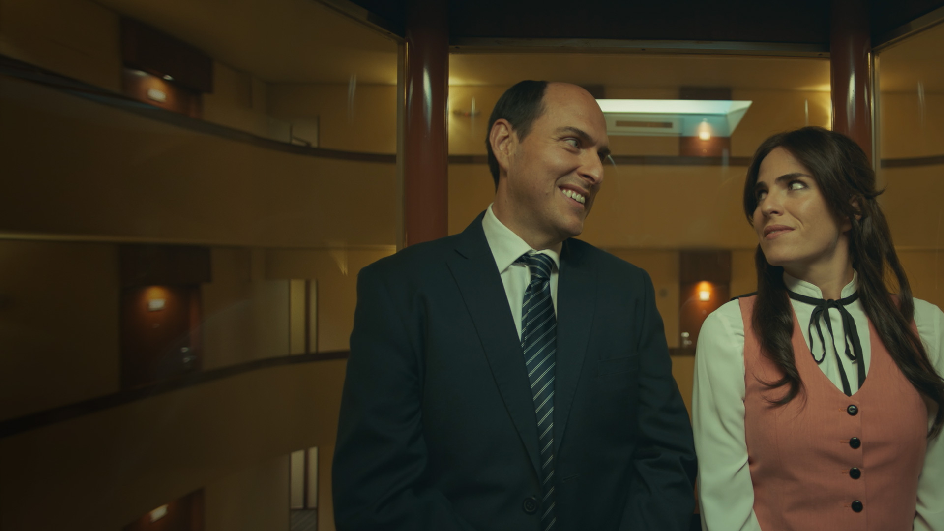 El Presidente 1. Sezon 6. Bölüm