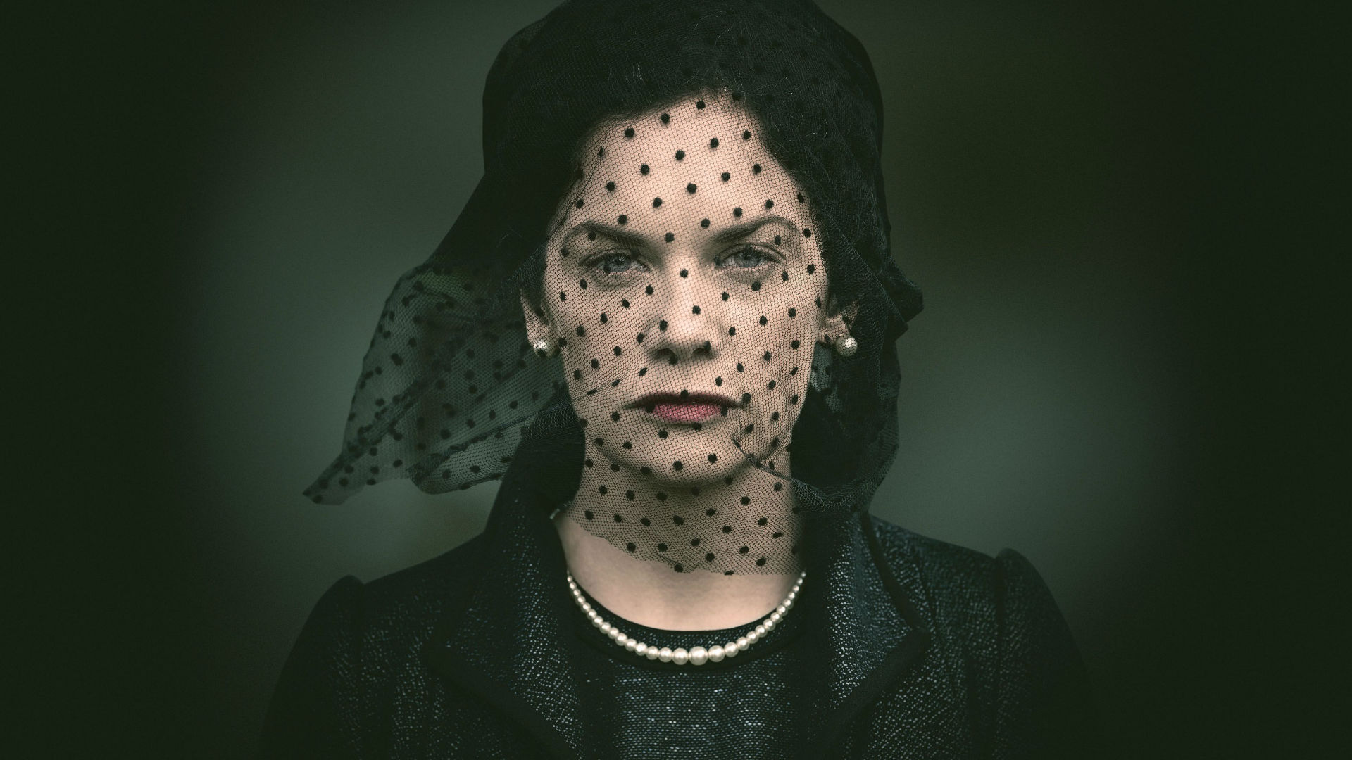 Mrs Wilson 1. Sezon 2. Bölüm