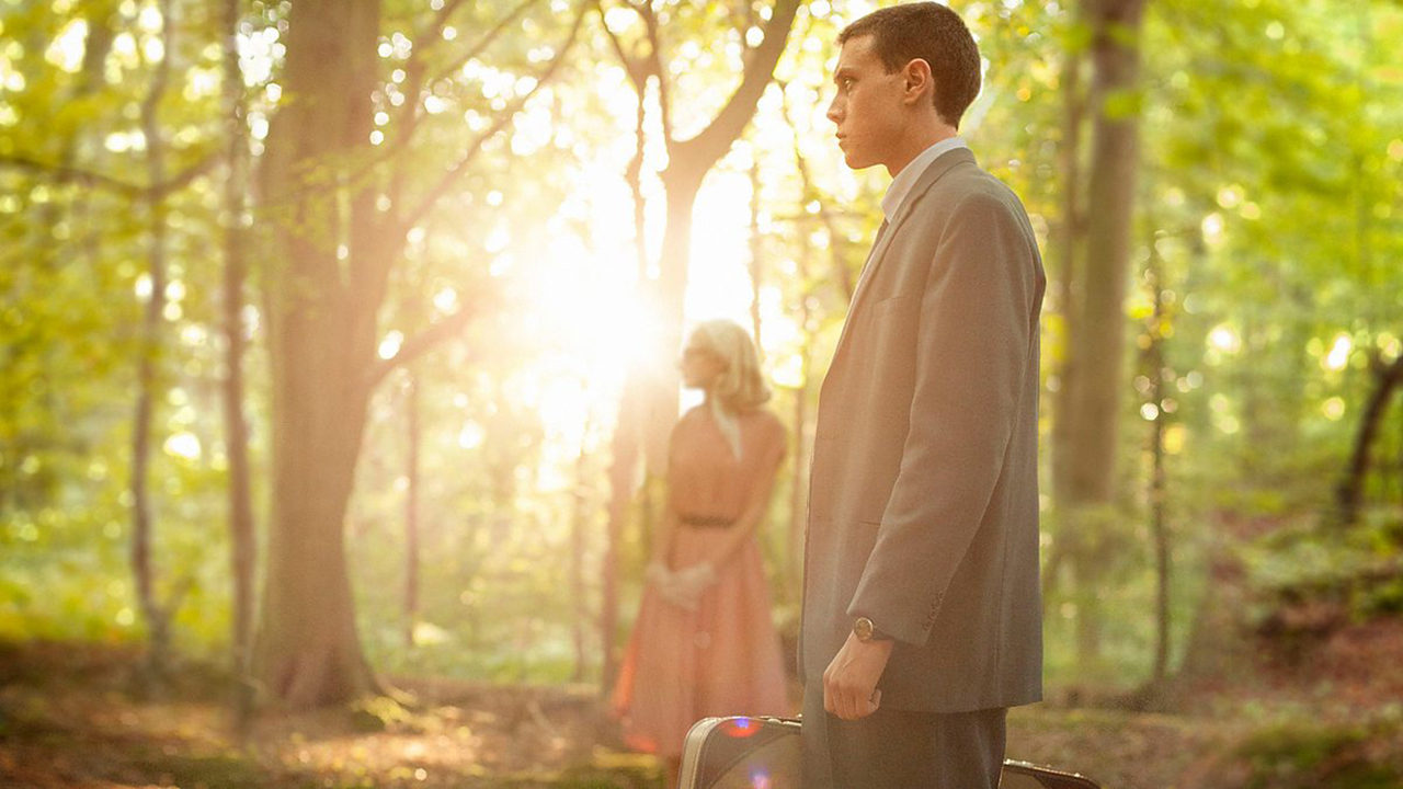 The Outcast 1. Sezon 2. Bölüm