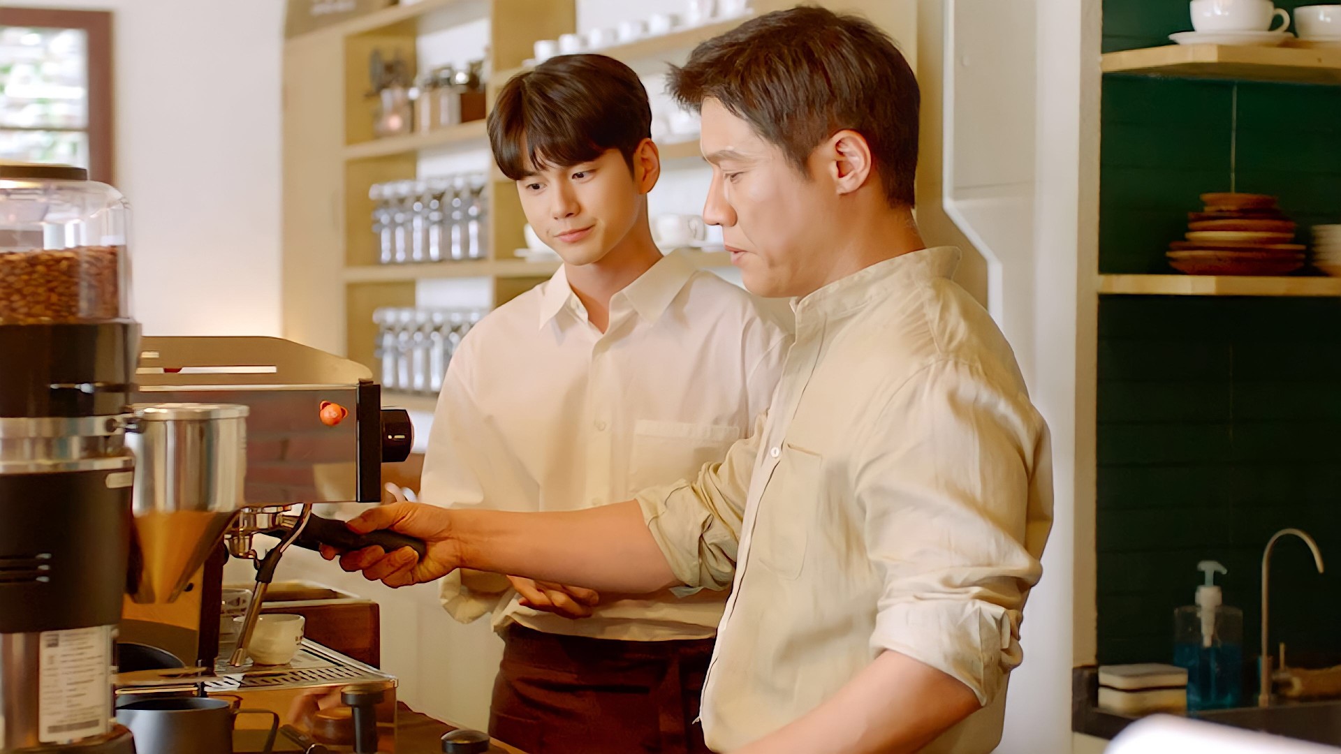 Would You Like a Cup of Coffee? 1. Sezon 9. Bölüm