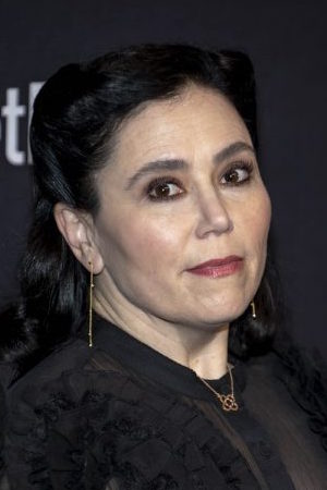 Alex Borstein tüm dizileri dizigom'da
