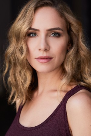 Amber Goldfarb tüm dizileri dizigom'da