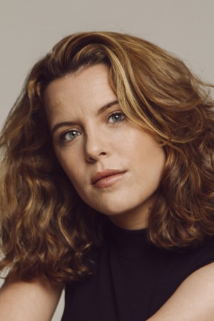 Andrea Ros tüm dizileri dizigom'da