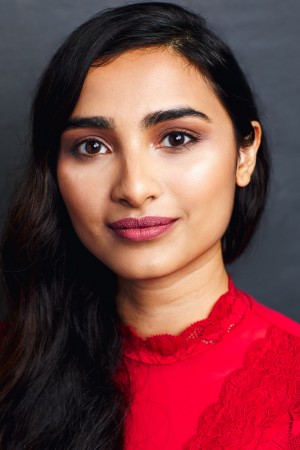 Anya Banerjee tüm dizileri dizigom'da