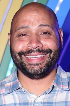 Colton Dunn tüm dizileri dizigom'da