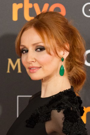 Cristina Castaño tüm dizileri dizigom'da