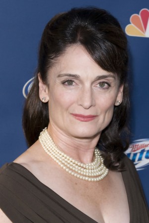 Cristine Rose tüm dizileri dizigom'da