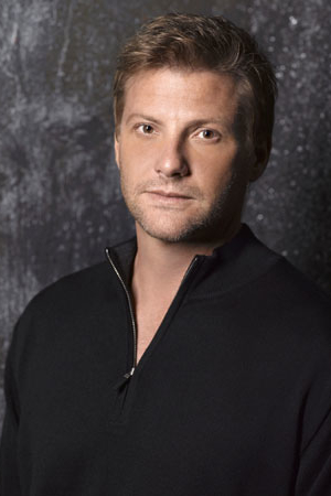 Doug Savant tüm dizileri dizigom'da