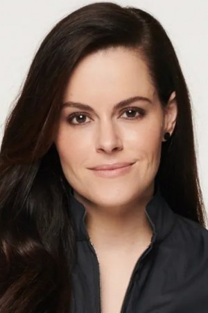 Emily Hampshire tüm dizileri dizigom'da