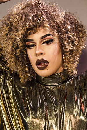 Gloria Groove tüm dizileri dizigom'da