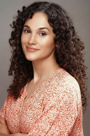 Jade Fernandez tüm dizileri dizigom'da