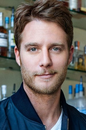 Jake McDorman tüm dizileri dizigom'da