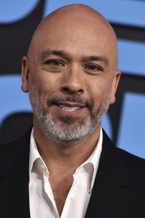 Jo Koy tüm dizileri dizigom'da