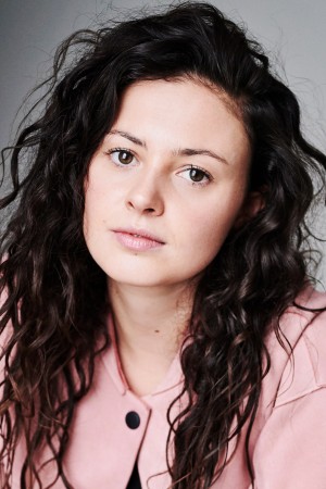 Jodie Tyack tüm dizileri dizigom'da