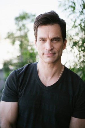 Johnathon Schaech tüm dizileri dizigom'da