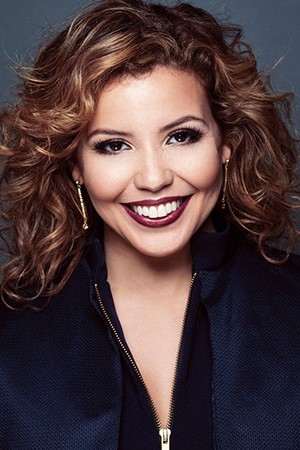 Justina Machado tüm dizileri dizigom'da