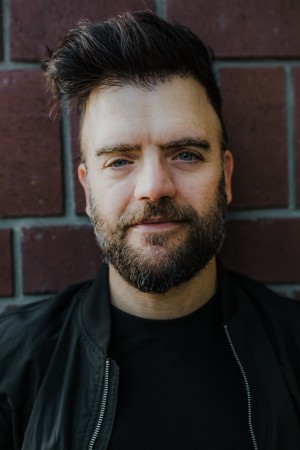 Kevin Weisman tüm dizileri dizigom'da