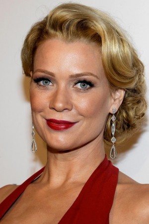 Laurie Holden tüm dizileri dizigom'da