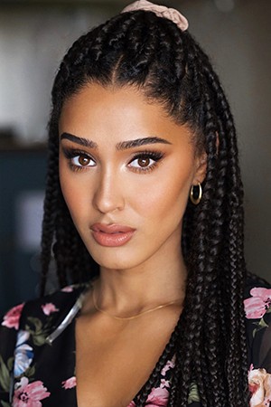 Lee Rodriguez tüm dizileri dizigom'da