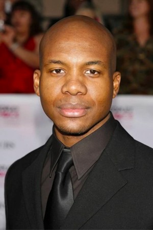 Leonard Roberts tüm dizileri dizigom'da