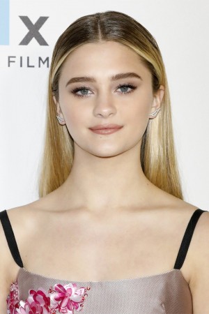Lizzy Greene tüm dizileri dizigom'da
