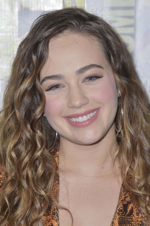 Mary Mouser tüm dizileri dizigom'da