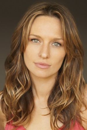 Michaela McManus tüm dizileri dizigom'da