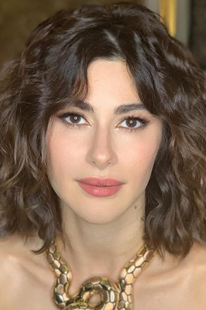 Nesrin Cavadzade tüm dizileri dizigom'da