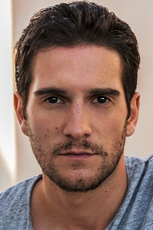 Nick Apostolides tüm dizileri dizigom'da