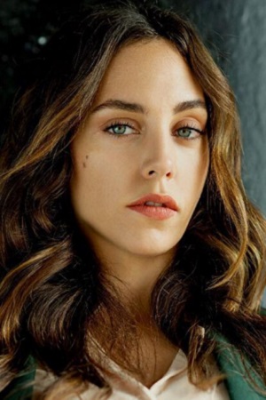 Öykü Karayel tüm dizileri dizigom'da