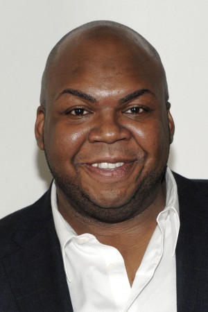 Windell Middlebrooks tüm dizileri dizigom'da