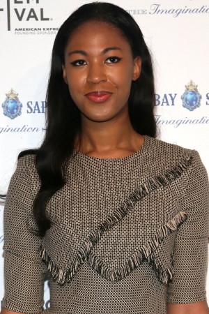 Kita Updike tüm dizileri dizigom'da