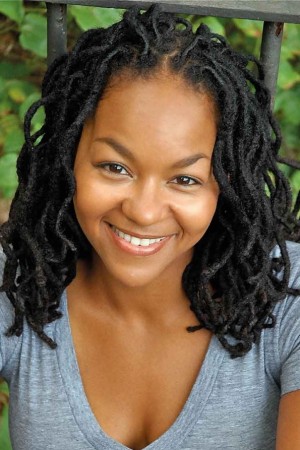 Crystal Anne Dickinson tüm dizileri dizigom'da