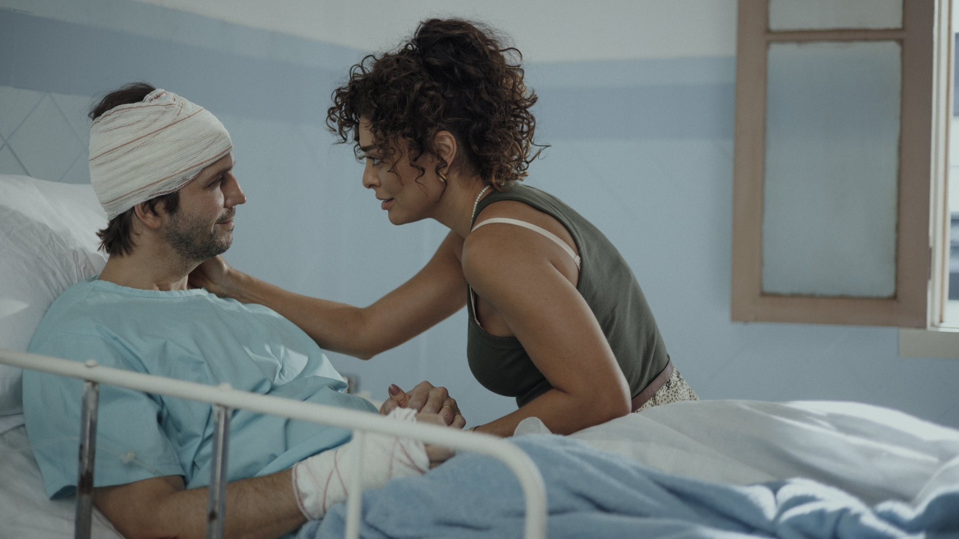 Desperate Lies 1. Sezon 16. Bölüm