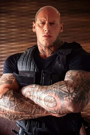 Martyn Ford tüm dizileri dizigom'da