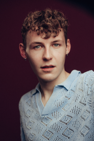 Elias Grünthal tüm dizileri dizigom'da