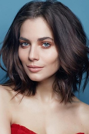 Yuliya Snigir tüm dizileri dizigom'da