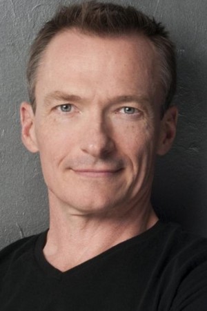 Stephen Bogaert tüm dizileri dizigom'da