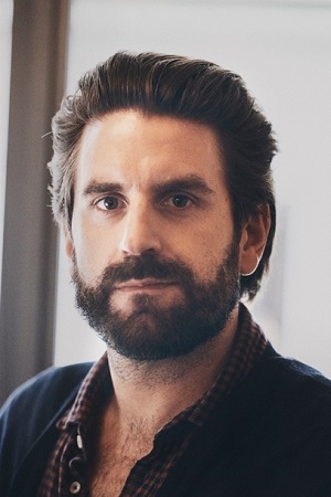 Grégoire Ludig tüm dizileri dizigom'da