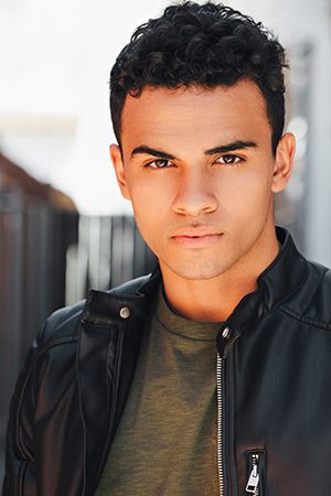 Colin McCalla tüm dizileri dizigom'da