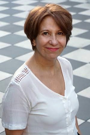 Alejandra Flechner tüm dizileri dizigom'da