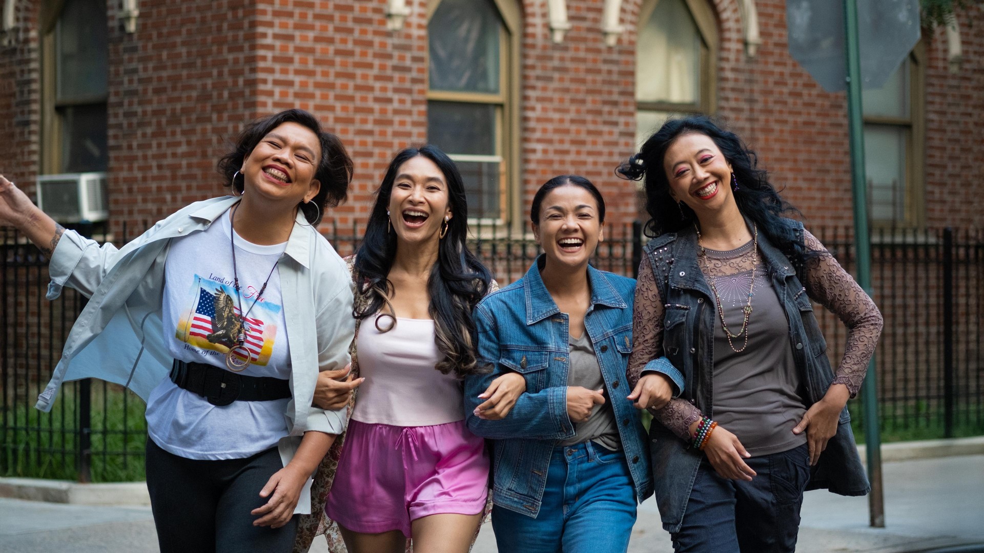 Ratu Ratu Queens: The Series 1. Sezon 3. Bölüm