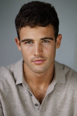 Jason Fernández tüm dizileri dizigom'da