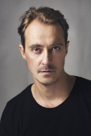 Jonas Karlsson tüm dizileri dizigom'da